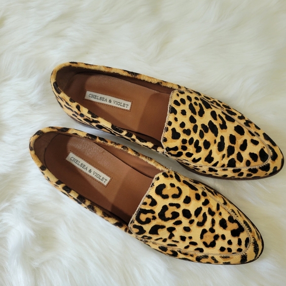Chelsea & Violet Leopard Print Loafers - Picture 4 of 9
